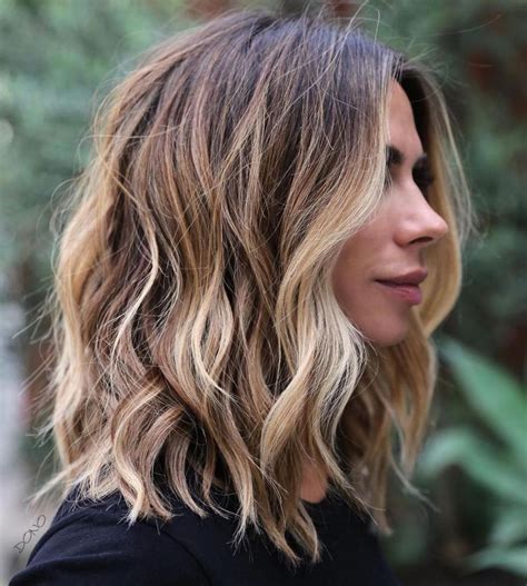 shoulder length short wavy hair|shoulder length wavy haircuts women.